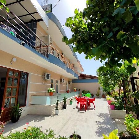 Hotel Vila Flowers Vlore Ngoại thất bức ảnh